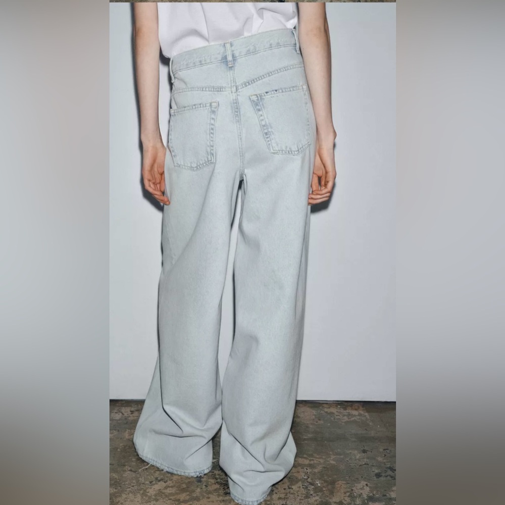 Zara High Waist Palazzo Fit Jeans in Light Blue Size 12. NWT - Picture 4 of 14